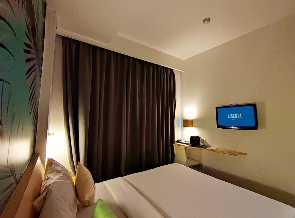 Liberta Hotel Kemang Yakarta Exterior foto