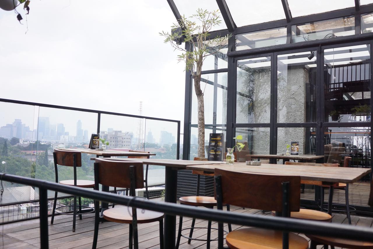 Liberta Hotel Kemang Yakarta Exterior foto